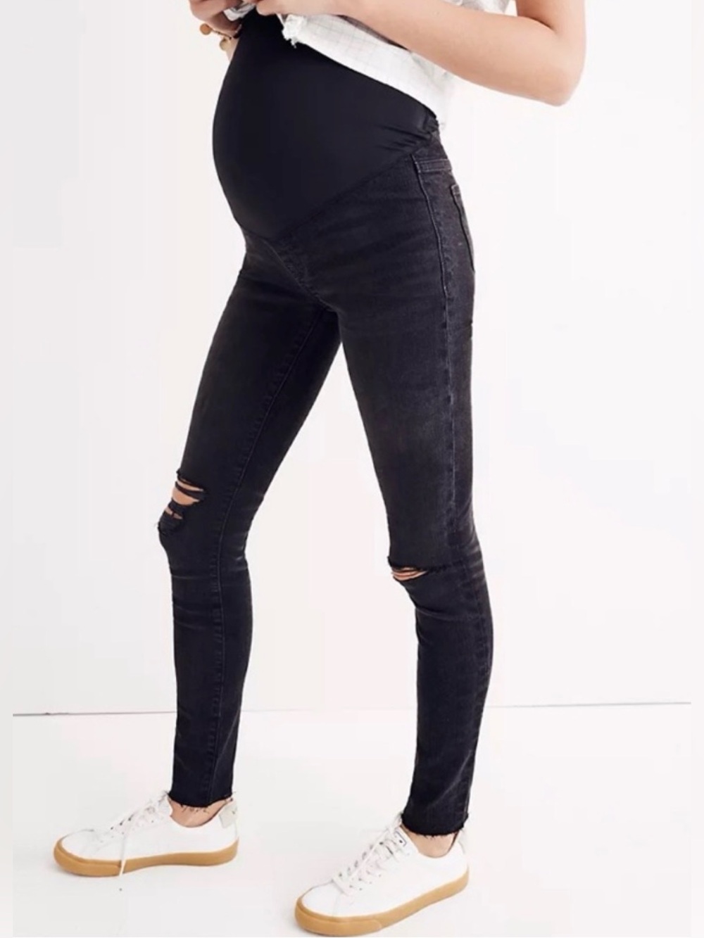 NWT Madewell Maternity Distressed‎ Black Skinny Jeans Women’s Size 23